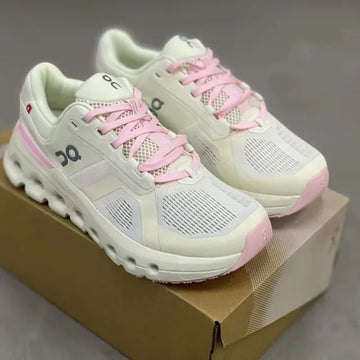 ON Cloudrunner 2 pin and white
