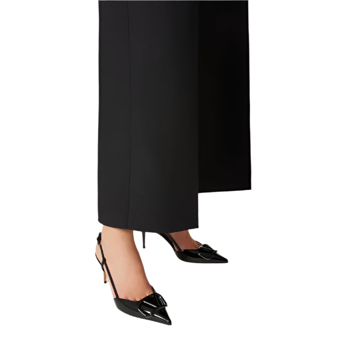 VLogo leather pumps in black - Valentino Garavani