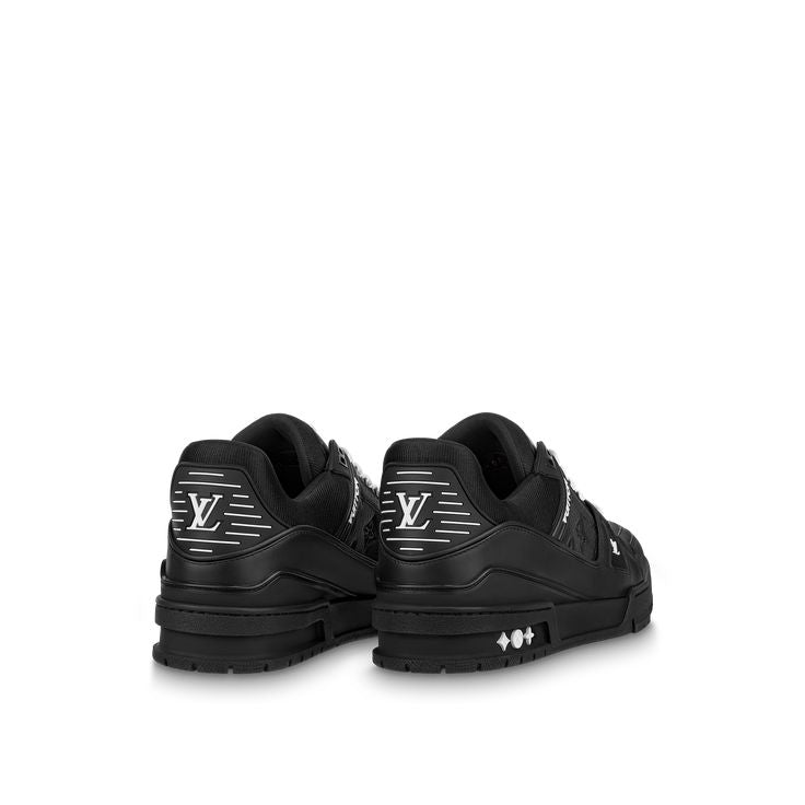 LOUIS VUITTON TRAINER BLACK