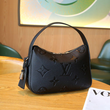 Louis Vuitton Purse