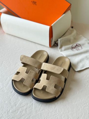 Hermes Chypre Sandal Beige