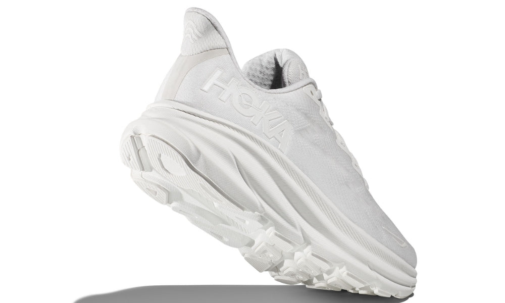 Hoka Clifton 9 'White'
