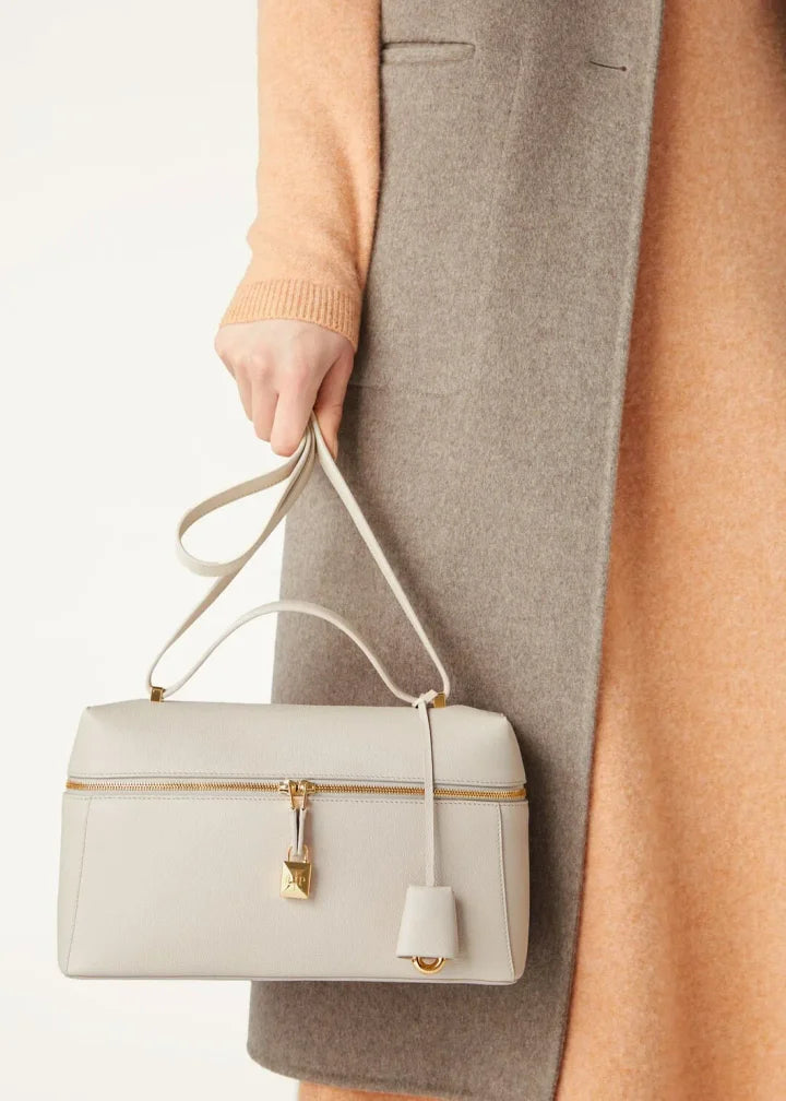 loro Extra Bag L27 Calfskin