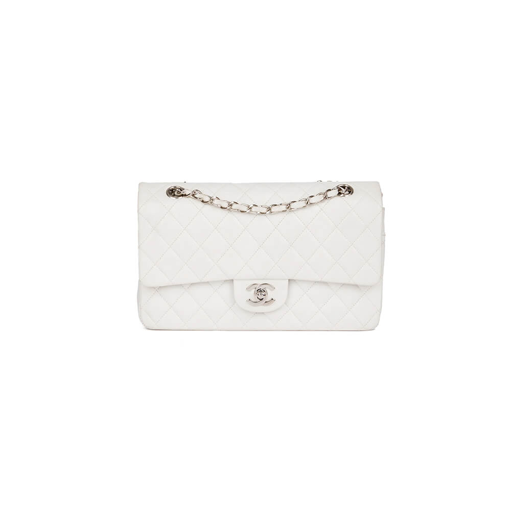 CHANEL Classic Flap Medium