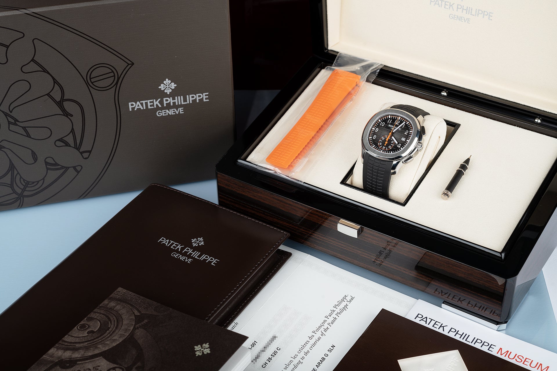 Patek Philippe 5968A Aquanaut Black embossed - New