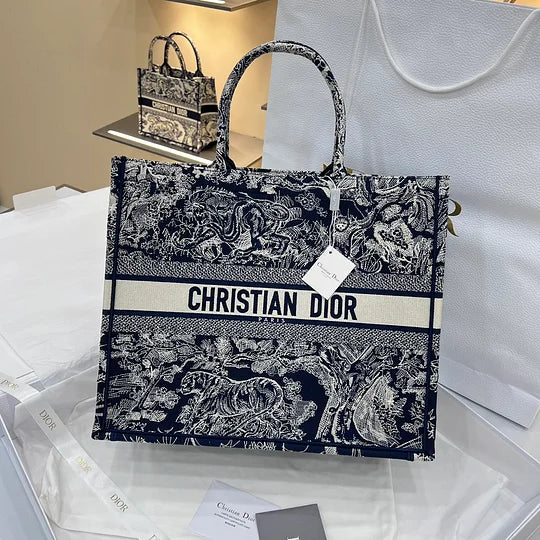 LARGE DIOR BOOK TOTE M1286