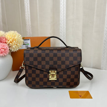 Louis Vuitton Purse