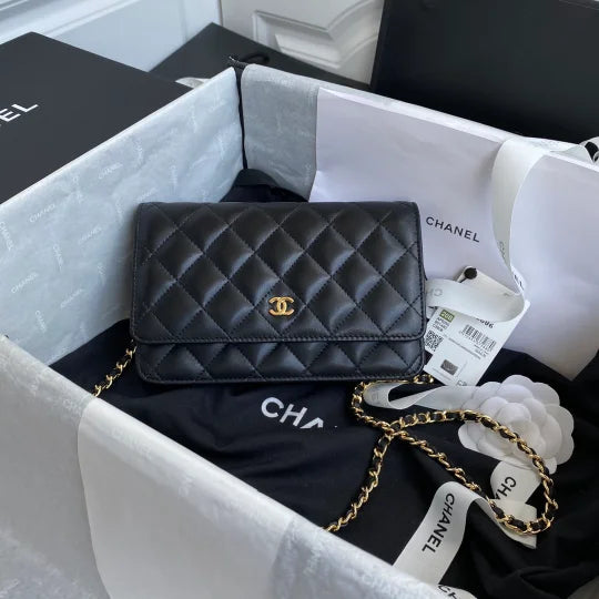 CHANEL WALLET ON CHAIN