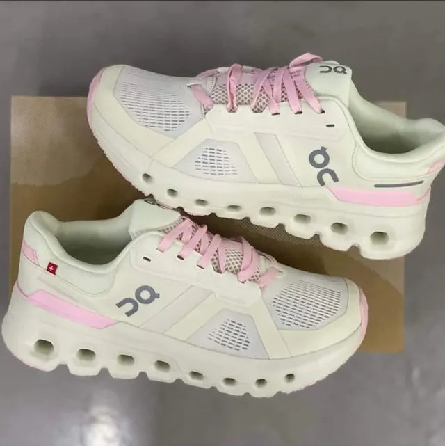 ON Cloudrunner 2 pin and white