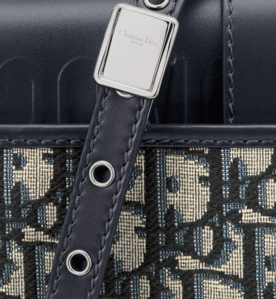 30 Montaigne East-West Bag with Chain