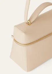 loro Extra Bag L27 Calfskin