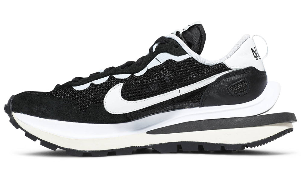Nike Sacai x VaporWaffle 'Black White'