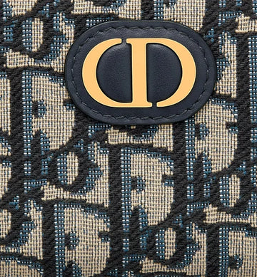 Small 30 Montaigne Voyageur Coin Purse