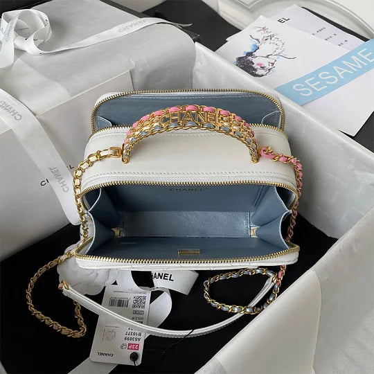CHANEL VANITY CASE
