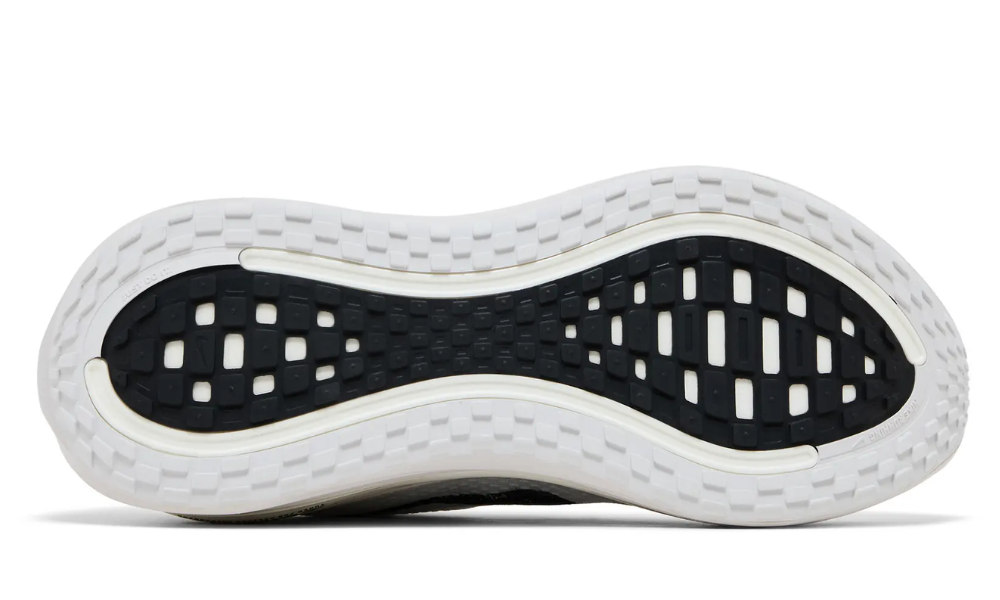 Nike Vomero Plus 'Run Pack'