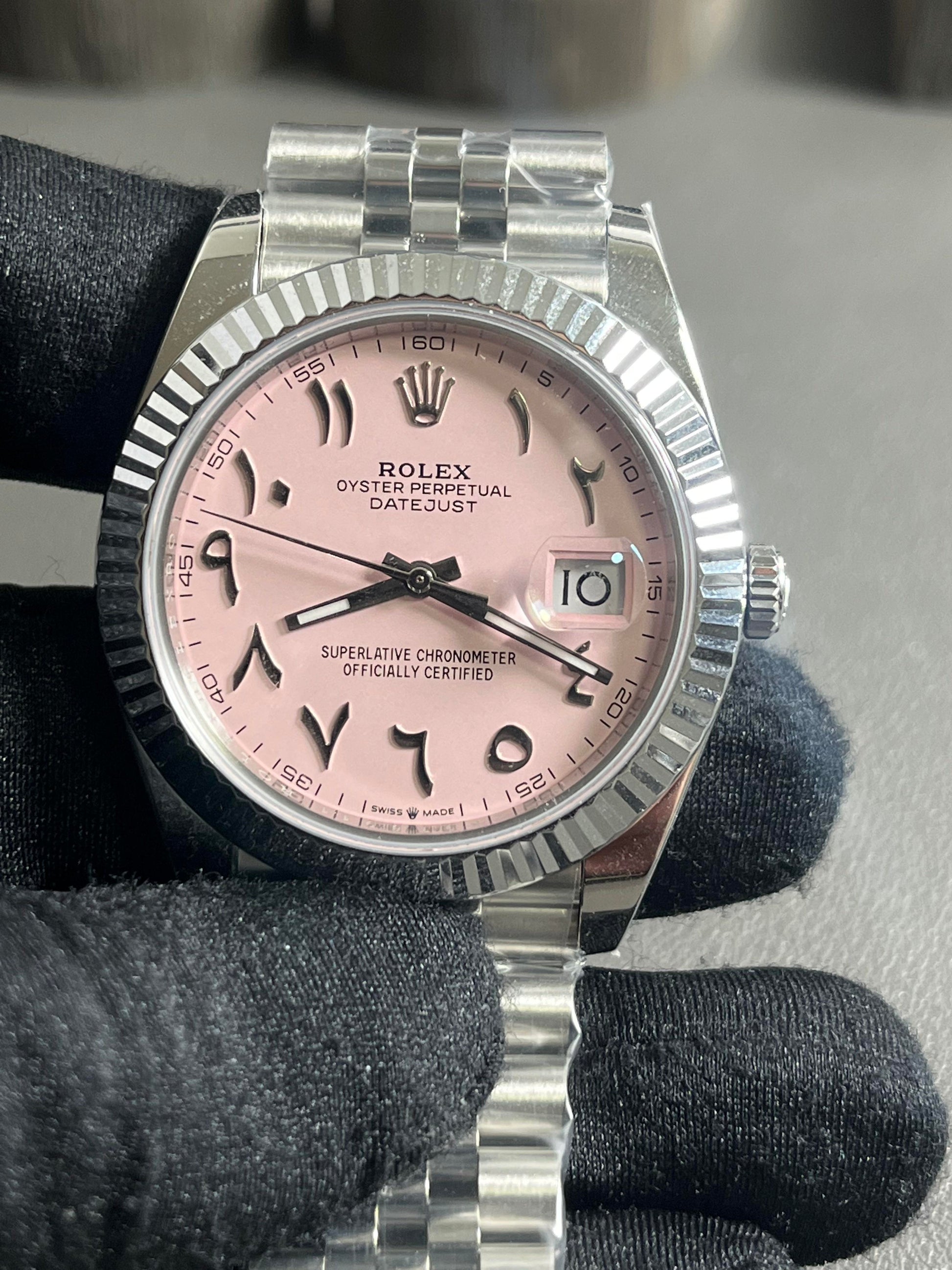 Rolex Datejust 41 pink Arabic numeral