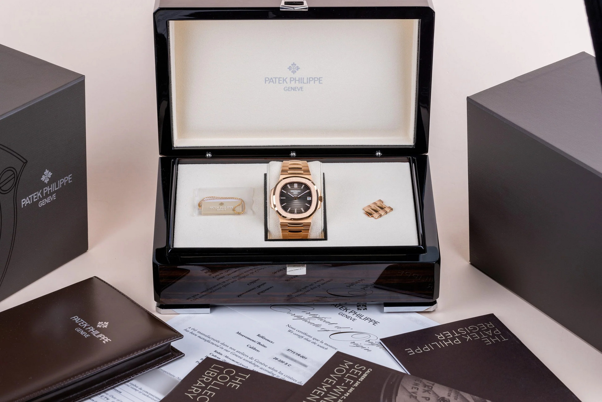 Patek Philippe 5711/1R Nautilus Light/Dark Brown Gradated Dial - New