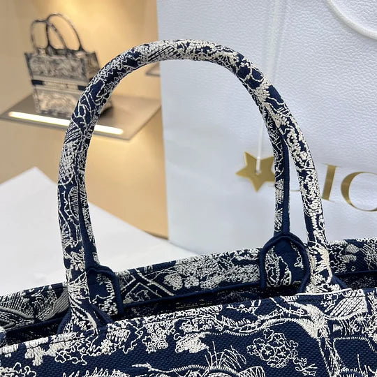 LARGE DIOR BOOK TOTE M1286