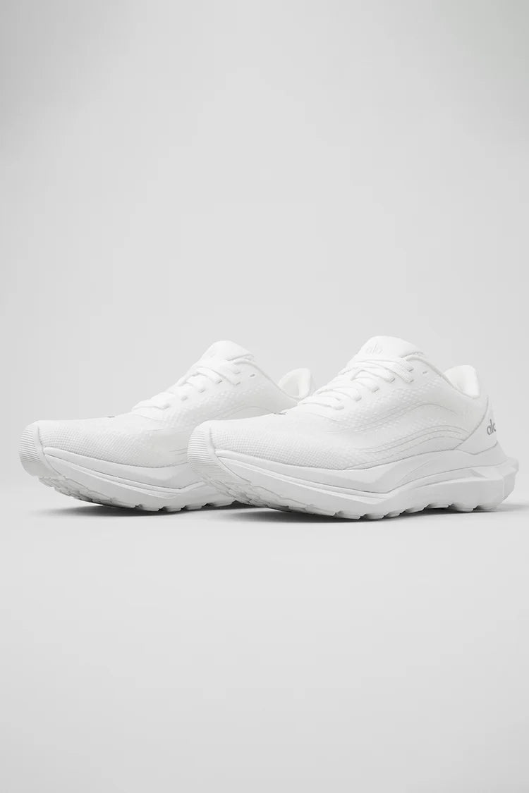 ALO Runner Black White