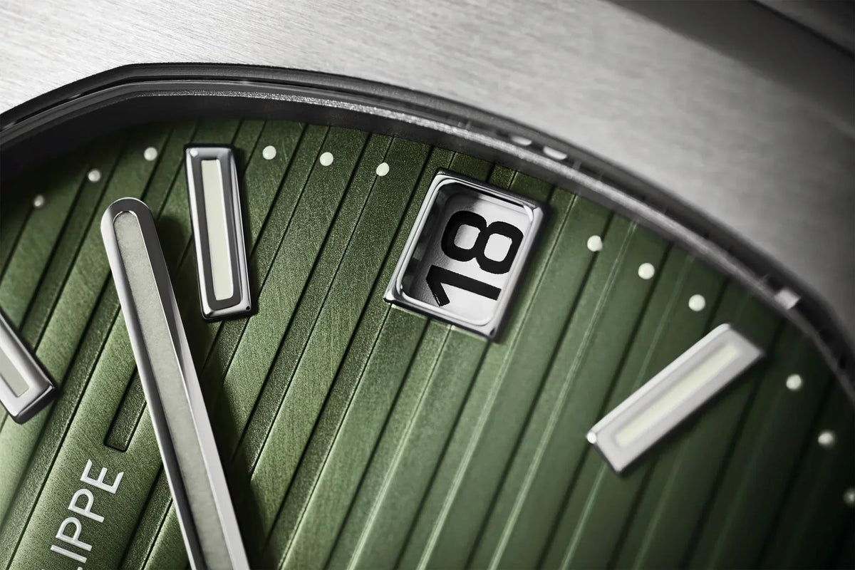 Patek Philippe Nautilus Ref 5711/1A-014 Olive Green Dial Luxury Watch