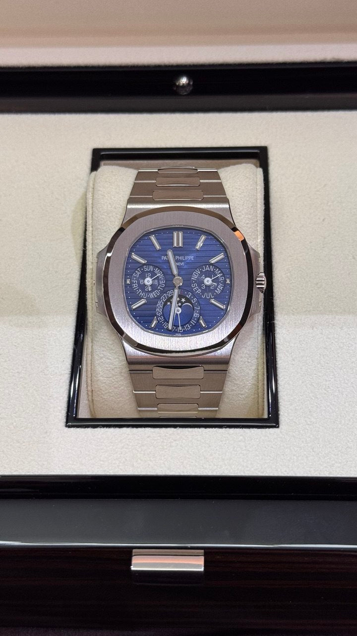 Patek Philippe Nautilus 5740/1G-001 White Gold Perpetual Calendar Luxury Watch