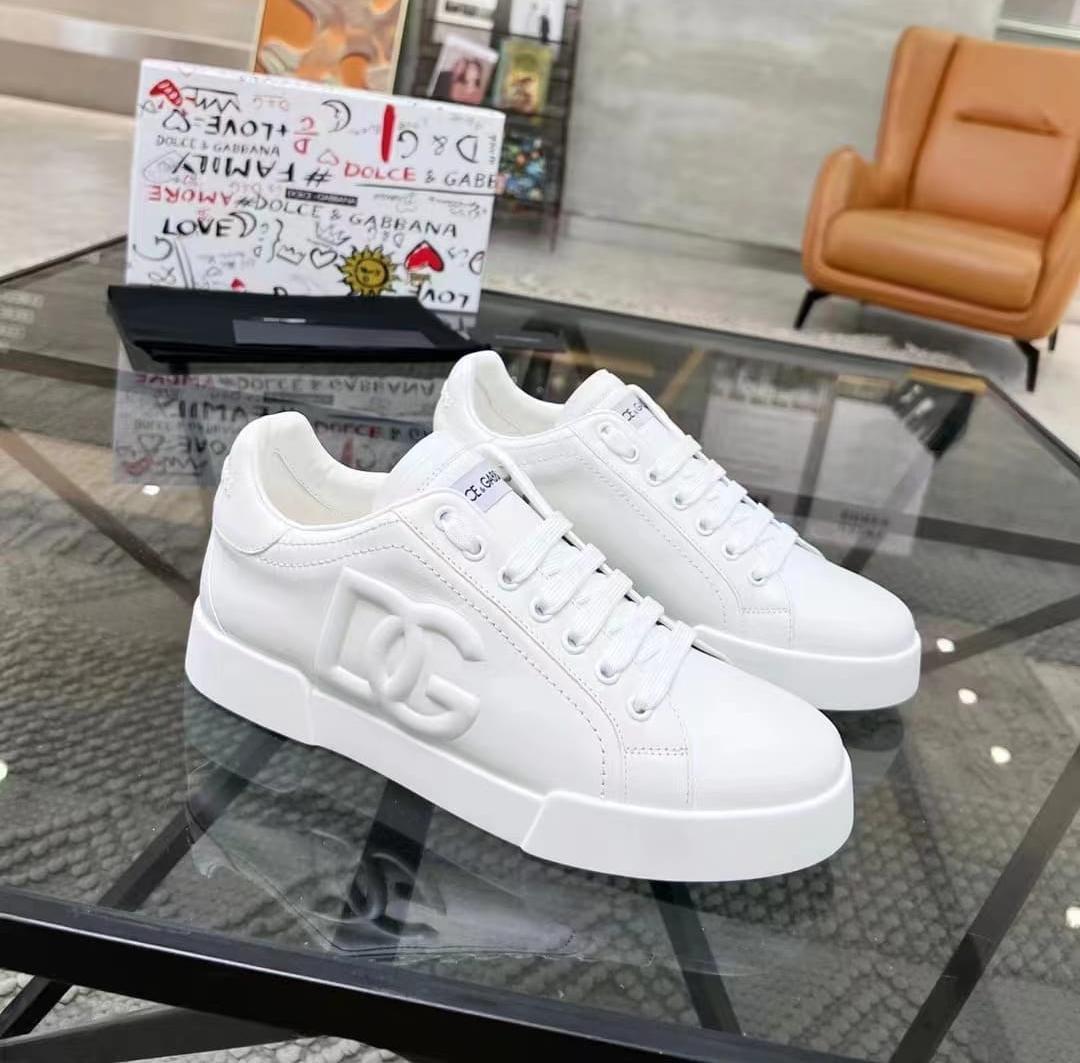 Dolce & Gabbana White