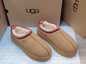 UGG Tasman II