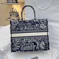 LARGE DIOR BOOK TOTE M1286