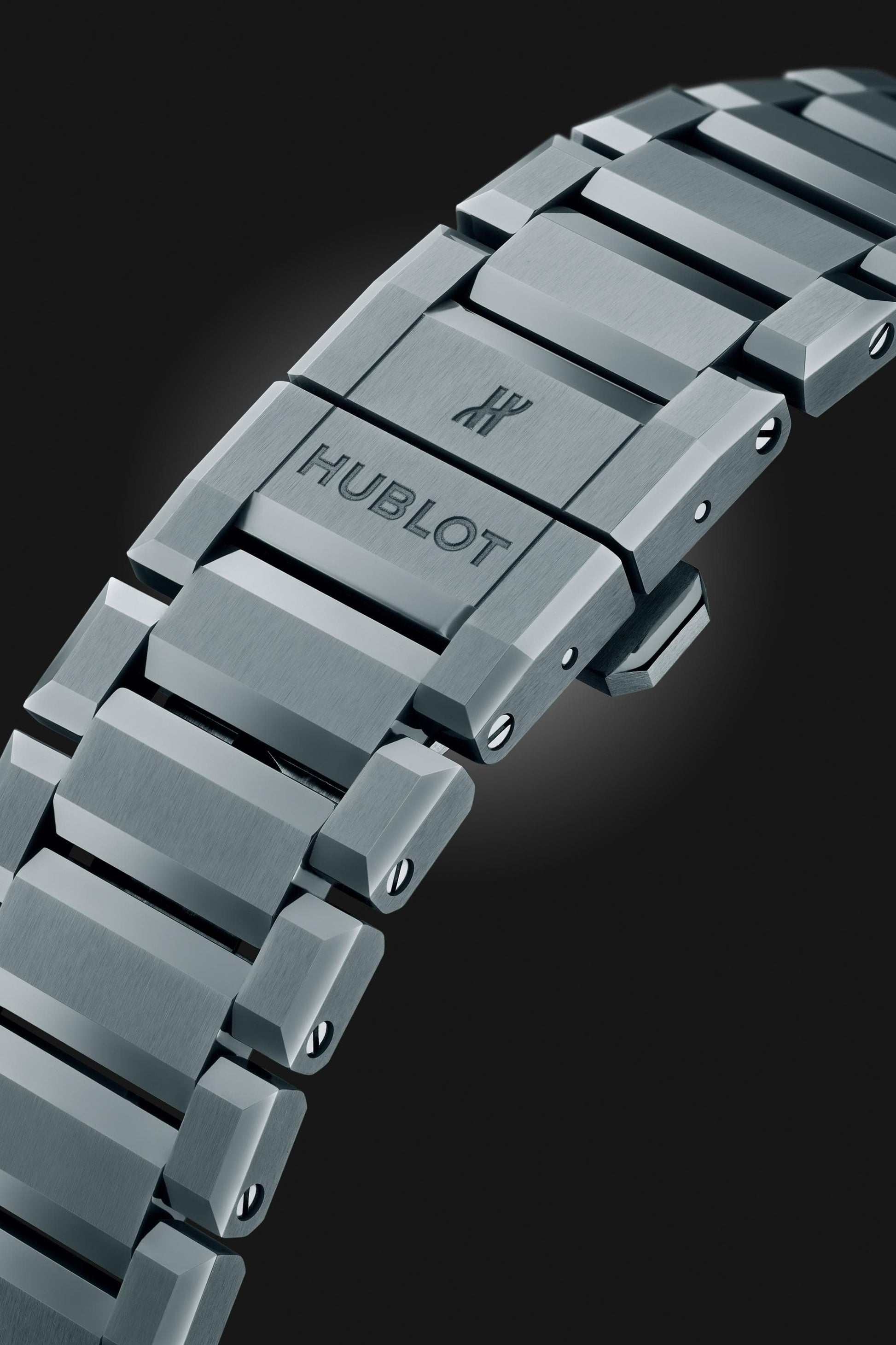 HUBLOT BIG BANG INTEGRATED GREY CERAMIC 451.FX.6923.FX