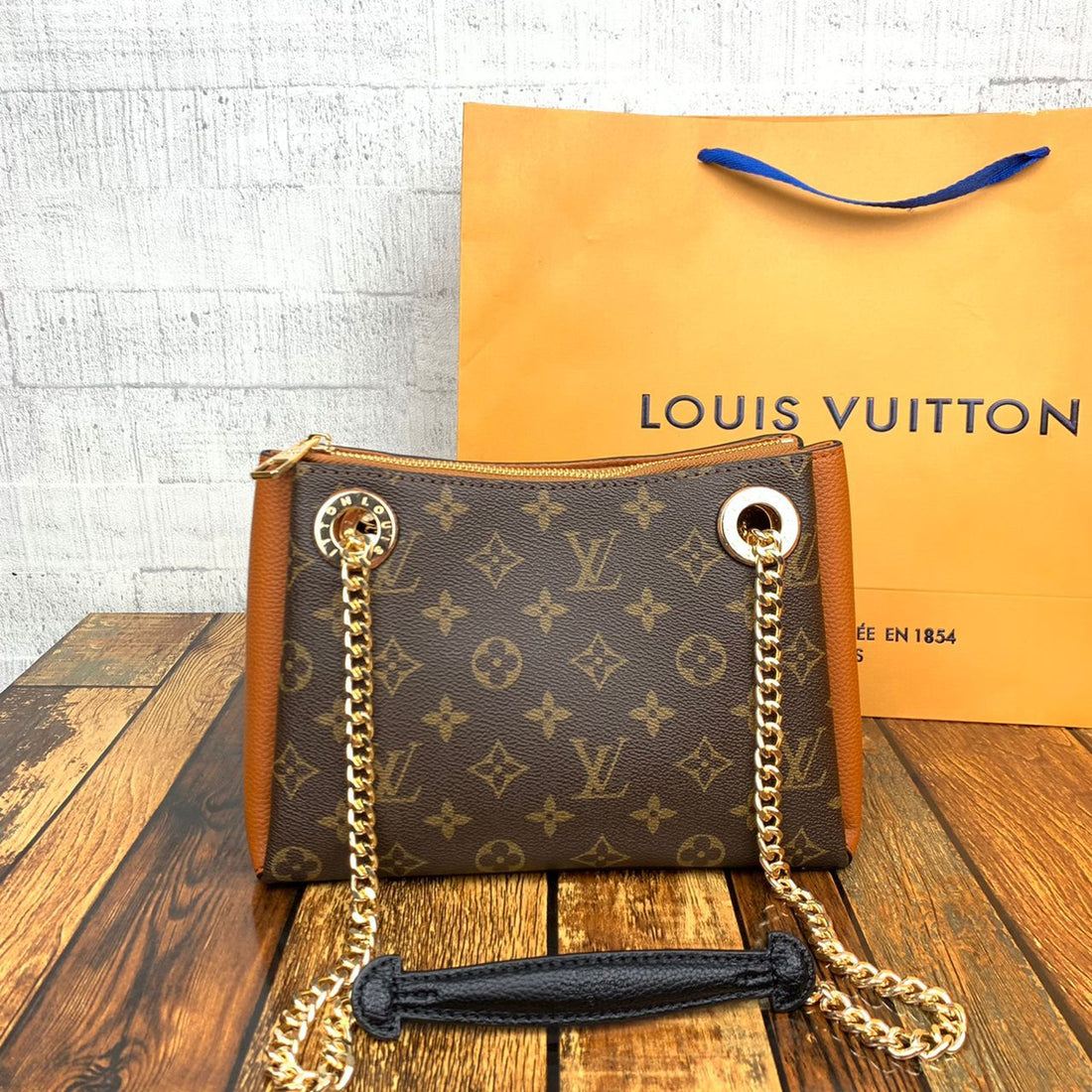 Louis Vuitton Purse