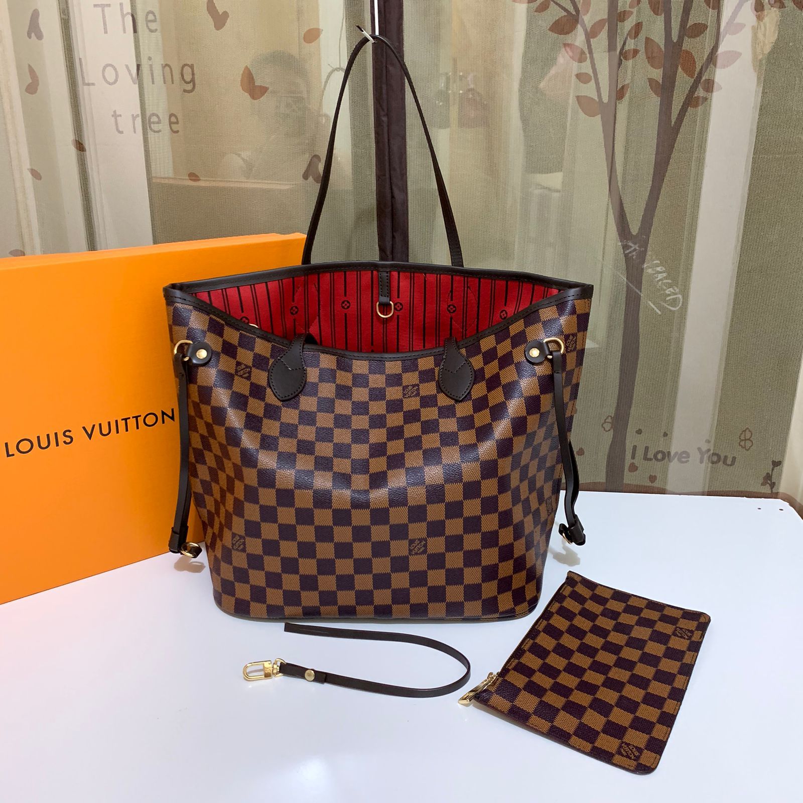 Louis Vuitton Hand-Bag