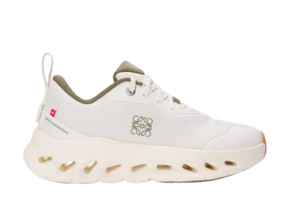 Cloudtilt LOEWE 2 | White & Green