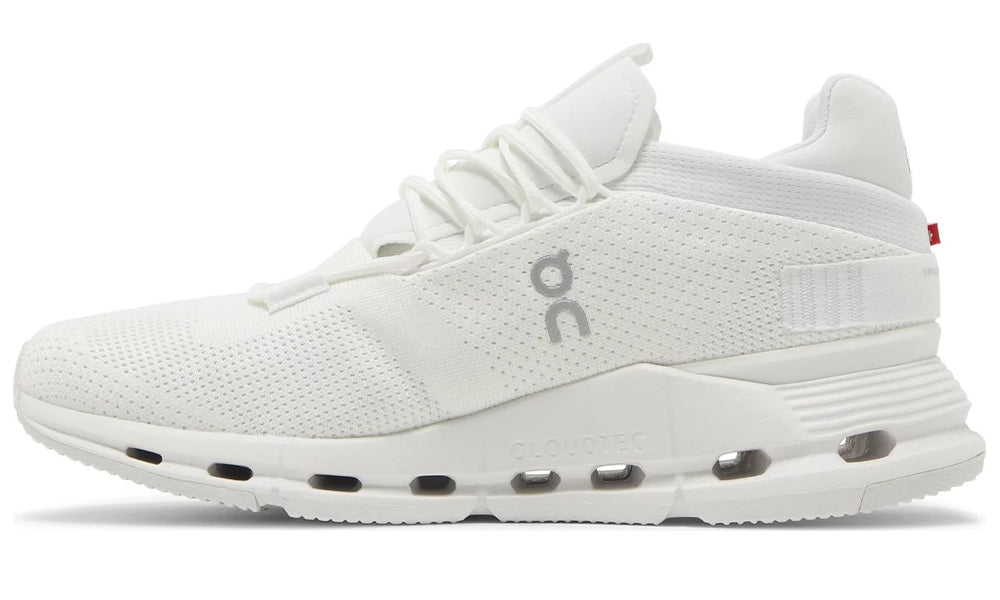 On  Cloudnova 'Triple White'
