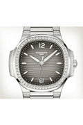 Patek Philippe Nautilus Ref 7118/1200A-011 Luxury Automatic Wristwatch
