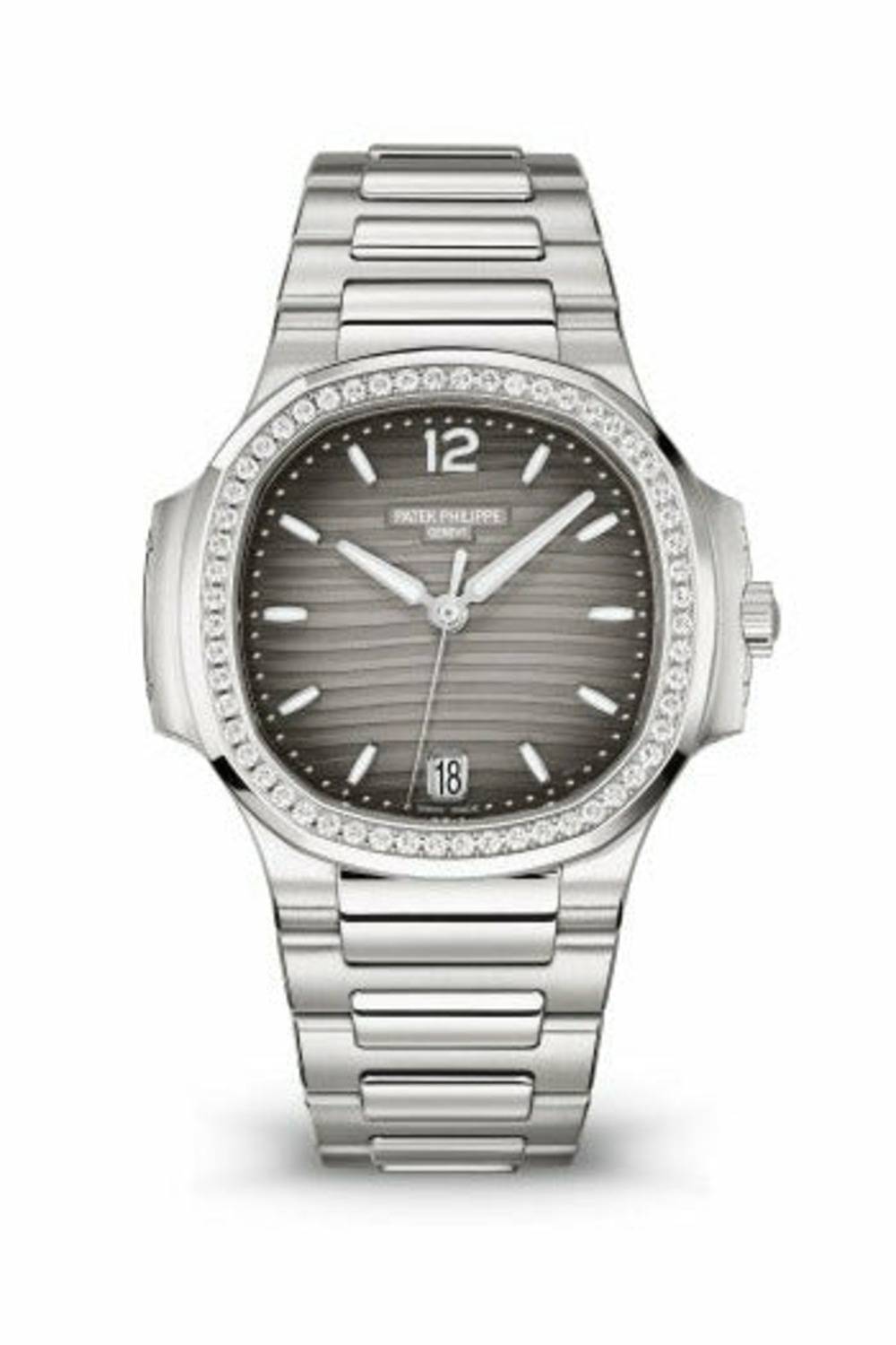 Patek Philippe Nautilus Ref 7118/1200A-011 Luxury Automatic Wristwatch