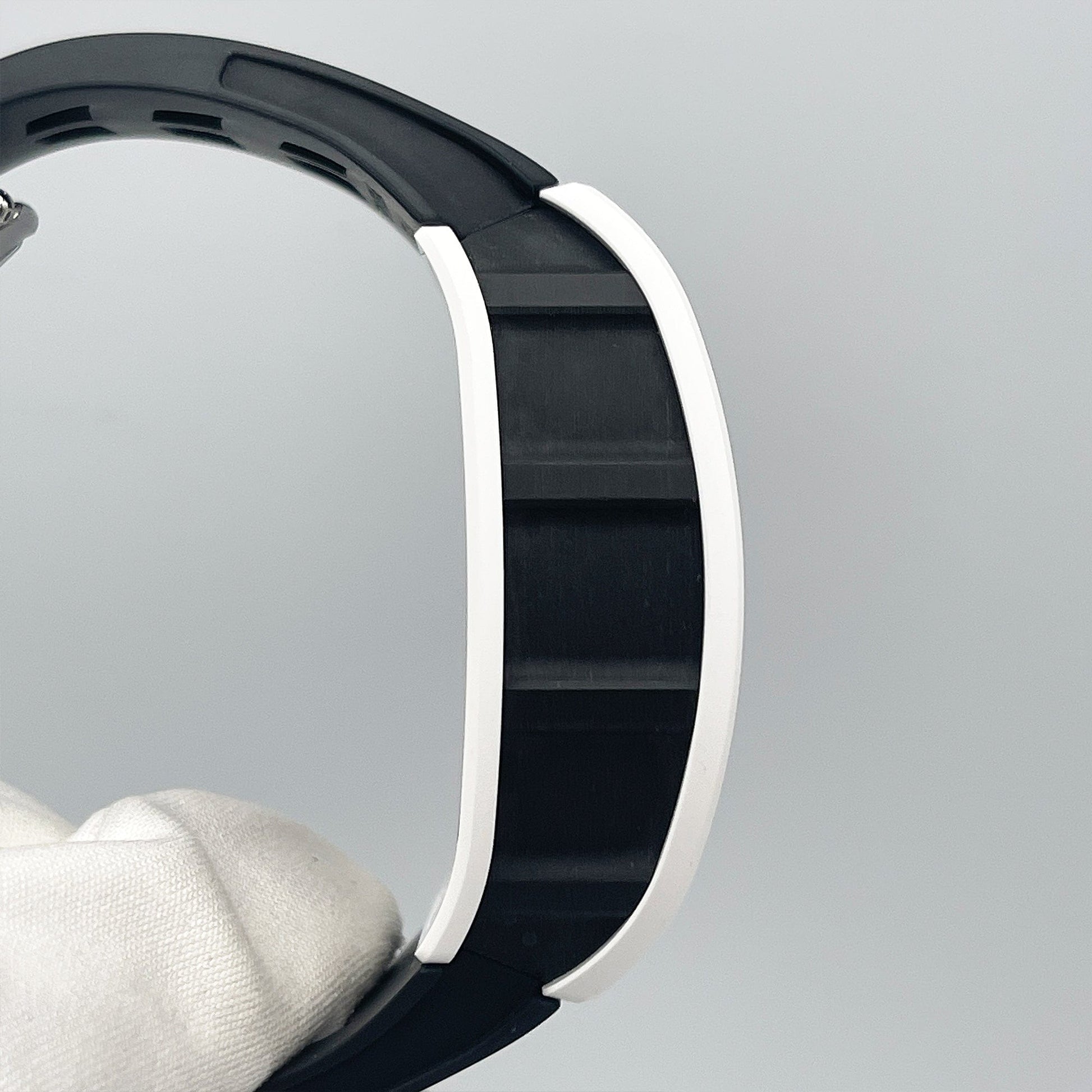 Richard Mille RM 011-FM White Ghost Ceramic Limited Edition